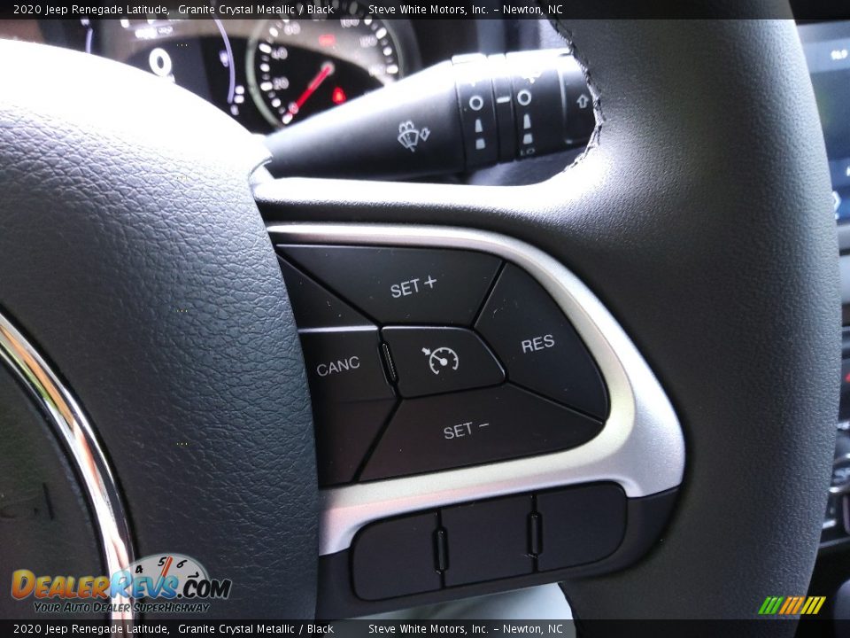 2020 Jeep Renegade Latitude Granite Crystal Metallic / Black Photo #20