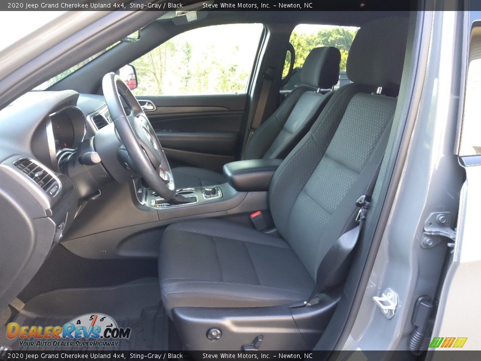 Front Seat of 2020 Jeep Grand Cherokee Upland 4x4 Photo #11