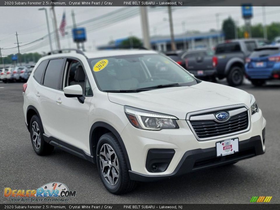 2020 Subaru Forester 2.5i Premium Crystal White Pearl / Gray Photo #16