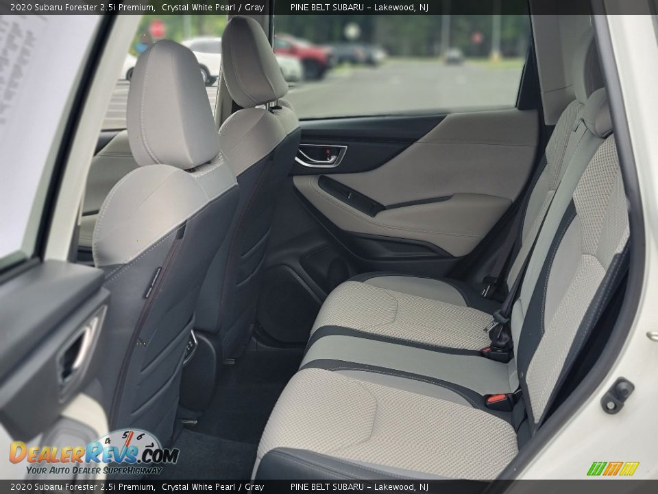 2020 Subaru Forester 2.5i Premium Crystal White Pearl / Gray Photo #31