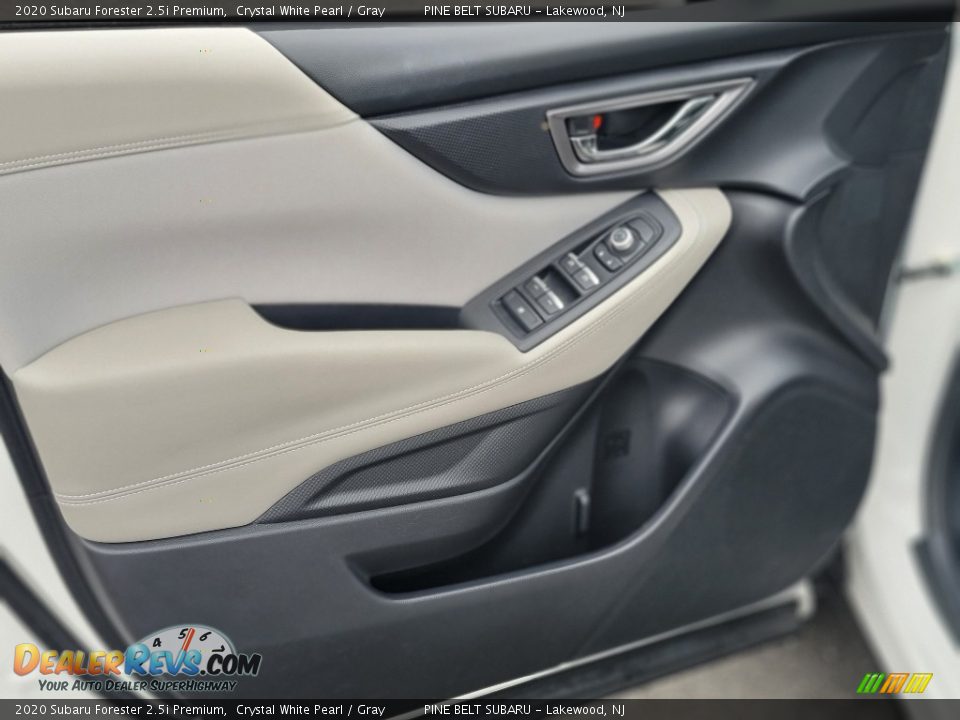 2020 Subaru Forester 2.5i Premium Crystal White Pearl / Gray Photo #36