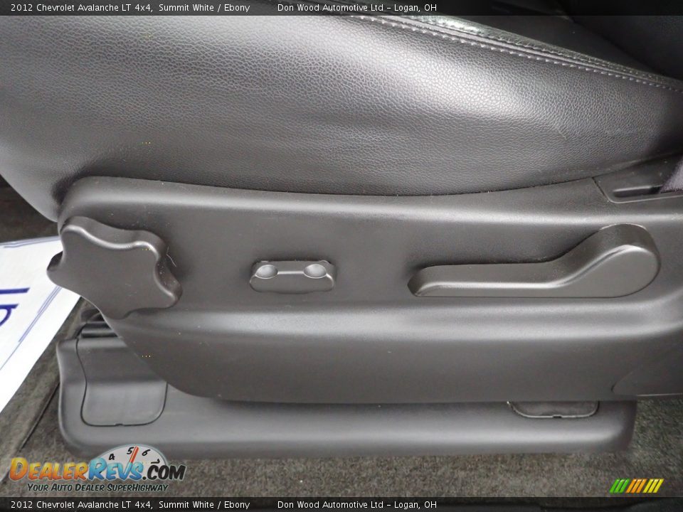 2012 Chevrolet Avalanche LT 4x4 Summit White / Ebony Photo #13