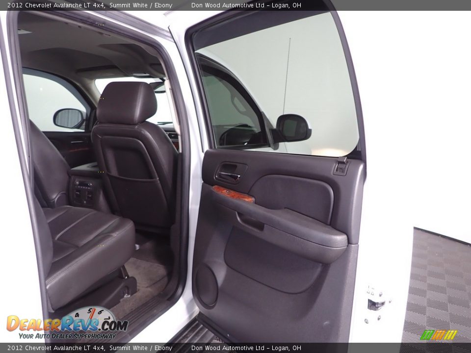 2012 Chevrolet Avalanche LT 4x4 Summit White / Ebony Photo #31