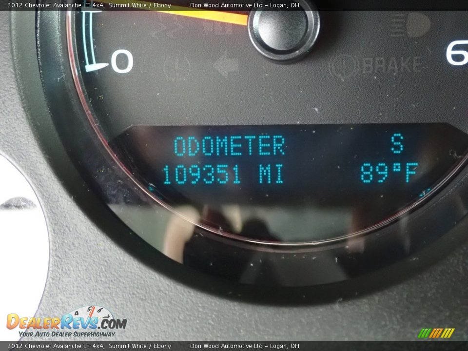 2012 Chevrolet Avalanche LT 4x4 Summit White / Ebony Photo #34