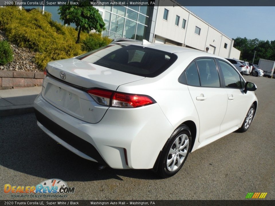 2020 Toyota Corolla LE Super White / Black Photo #17