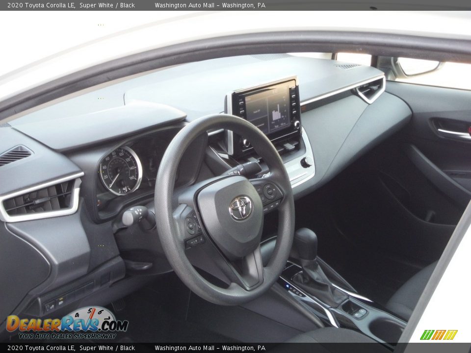 2020 Toyota Corolla LE Super White / Black Photo #19
