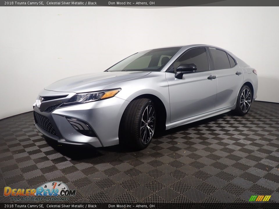 2018 Toyota Camry SE Celestial Silver Metallic / Black Photo #8