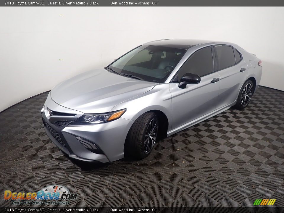 2018 Toyota Camry SE Celestial Silver Metallic / Black Photo #9