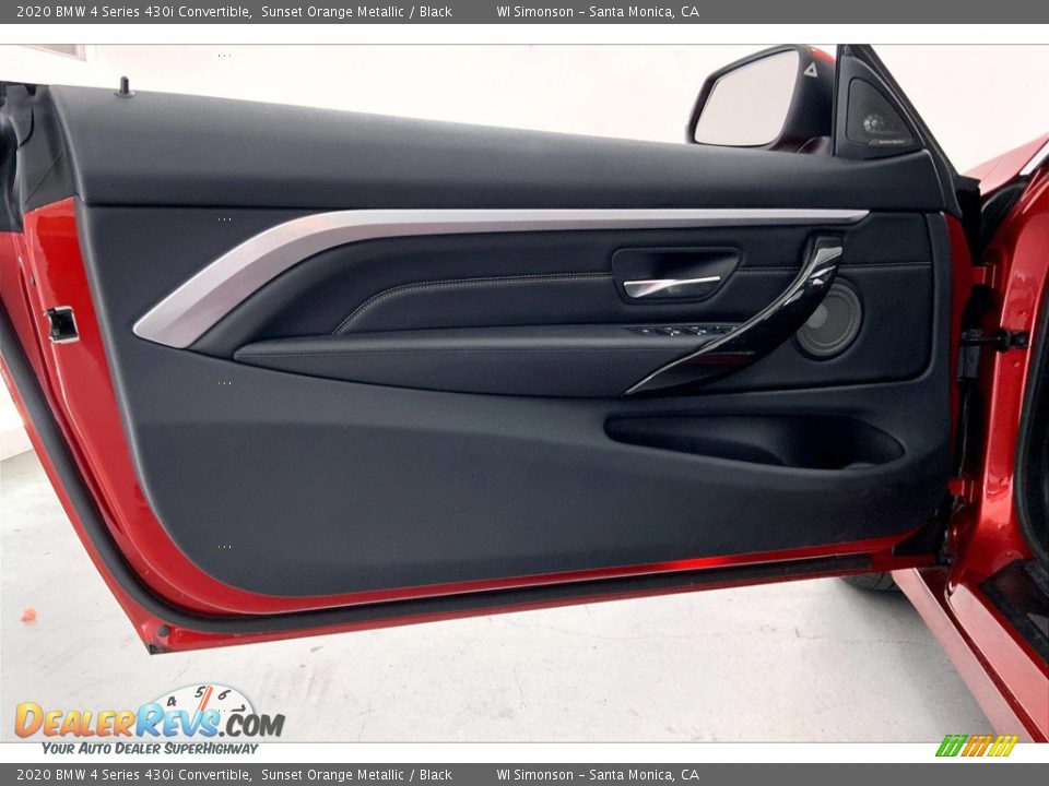 Door Panel of 2020 BMW 4 Series 430i Convertible Photo #26