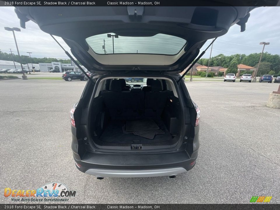 2018 Ford Escape SE Shadow Black / Charcoal Black Photo #17