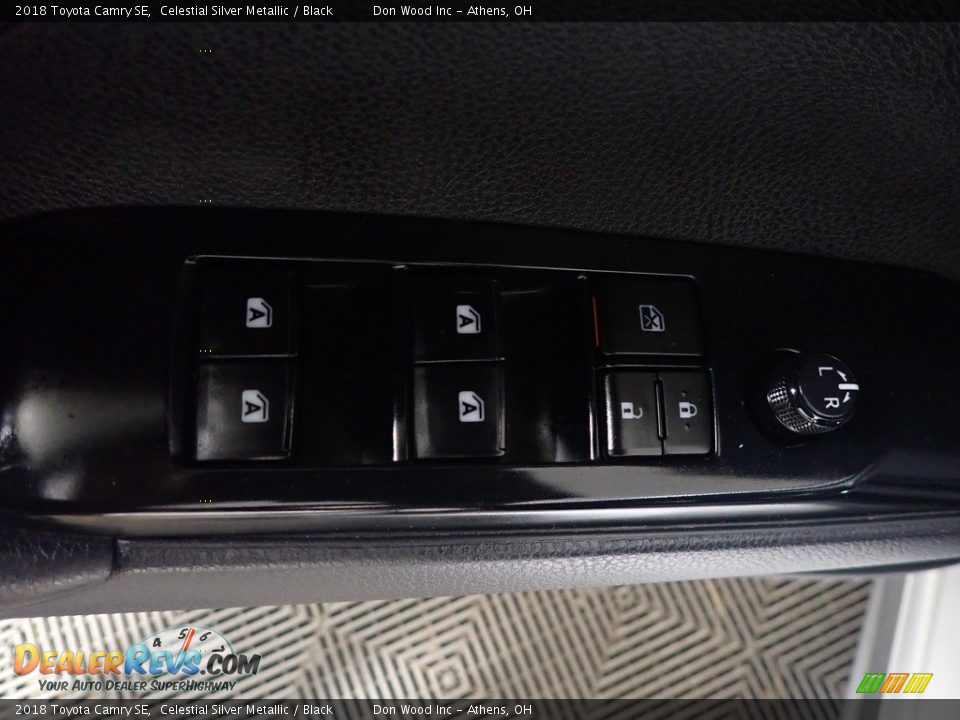 2018 Toyota Camry SE Celestial Silver Metallic / Black Photo #21