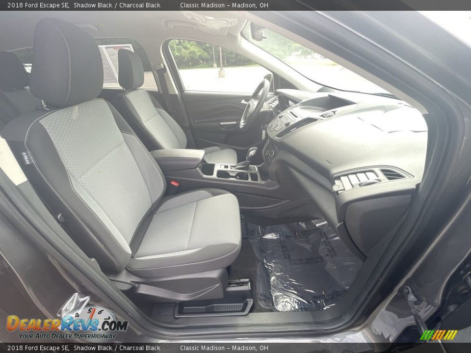 2018 Ford Escape SE Shadow Black / Charcoal Black Photo #18