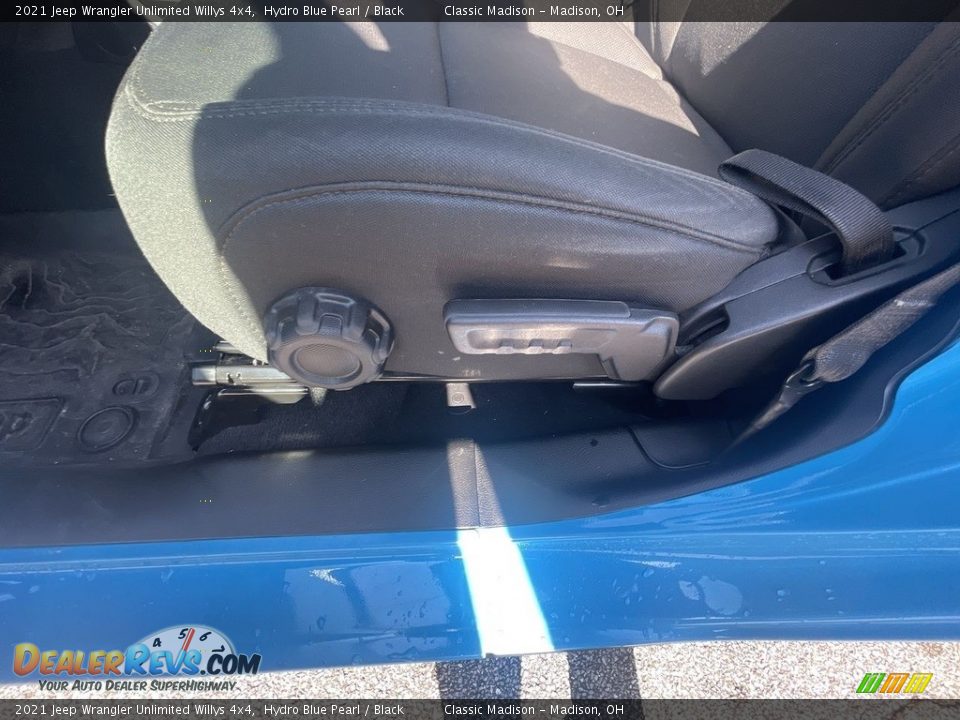 2021 Jeep Wrangler Unlimited Willys 4x4 Hydro Blue Pearl / Black Photo #7