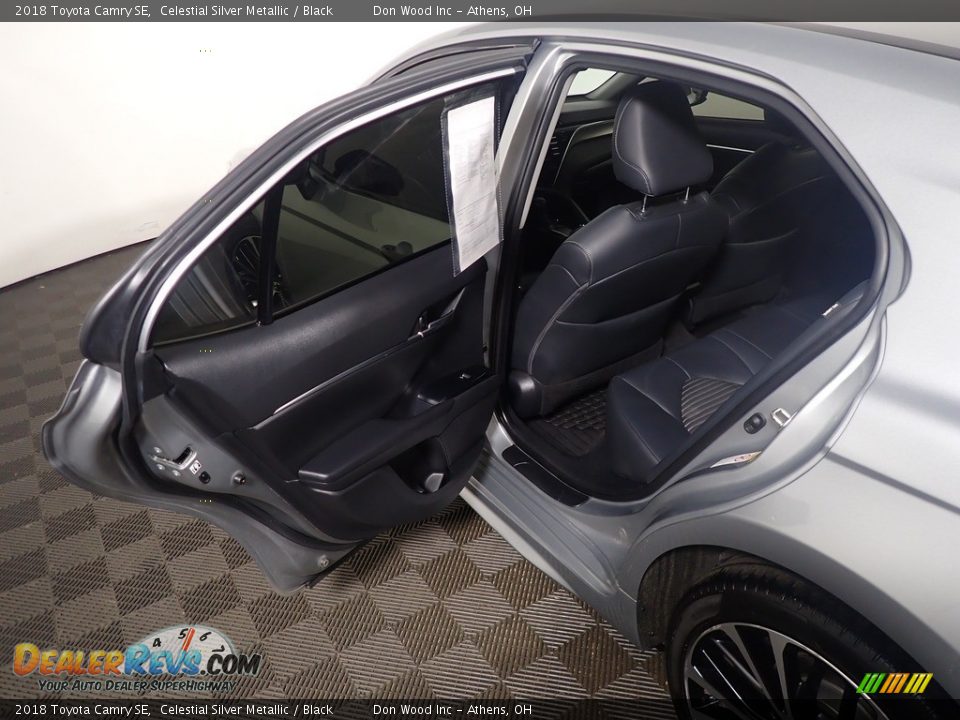 2018 Toyota Camry SE Celestial Silver Metallic / Black Photo #34