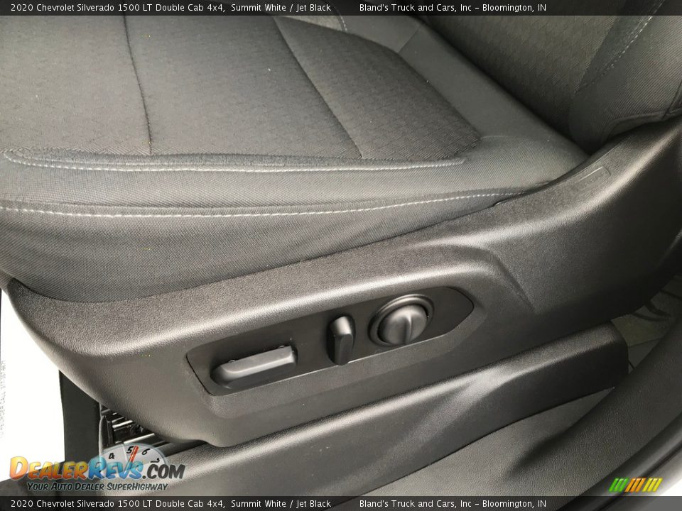 2020 Chevrolet Silverado 1500 LT Double Cab 4x4 Summit White / Jet Black Photo #15