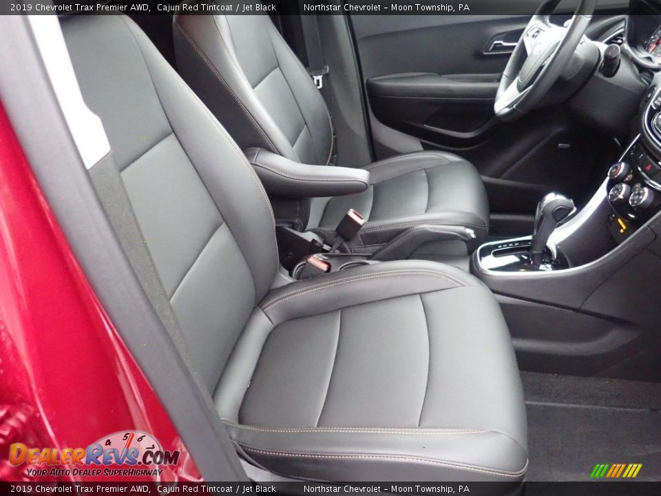 Front Seat of 2019 Chevrolet Trax Premier AWD Photo #15