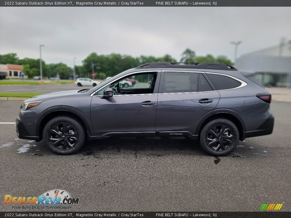 Magnetite Gray Metallic 2022 Subaru Outback Onyx Edition XT Photo #4