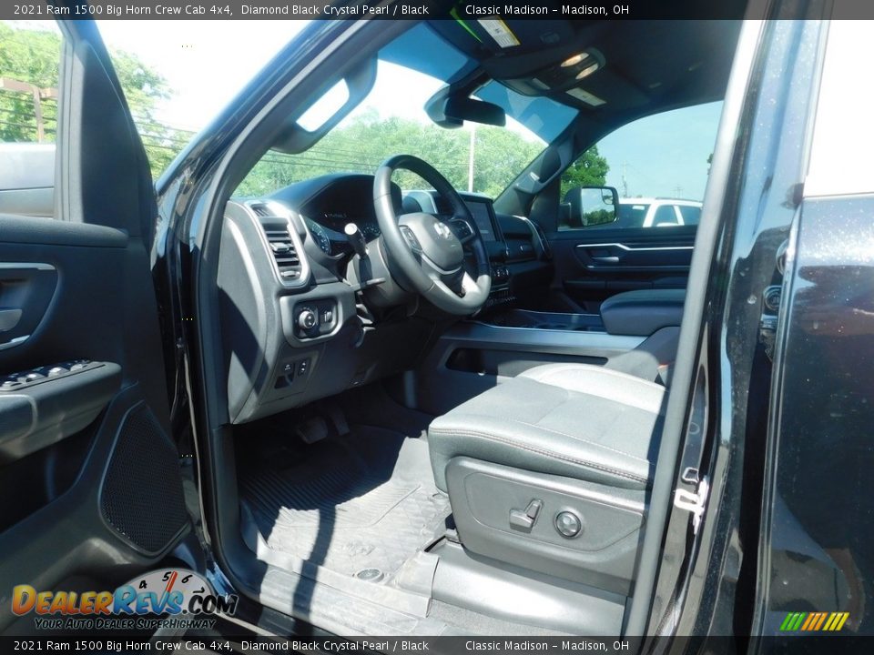 2021 Ram 1500 Big Horn Crew Cab 4x4 Diamond Black Crystal Pearl / Black Photo #6