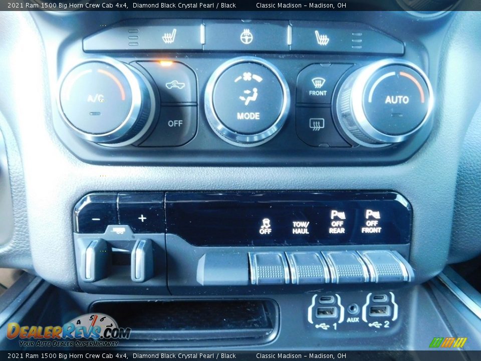 2021 Ram 1500 Big Horn Crew Cab 4x4 Diamond Black Crystal Pearl / Black Photo #13