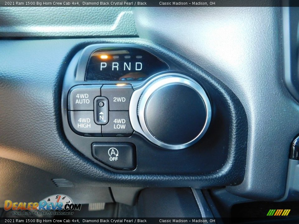 2021 Ram 1500 Big Horn Crew Cab 4x4 Diamond Black Crystal Pearl / Black Photo #14