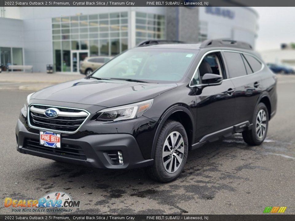 2022 Subaru Outback 2.5i Premium Crystal Black Silica / Titanium Gray Photo #1