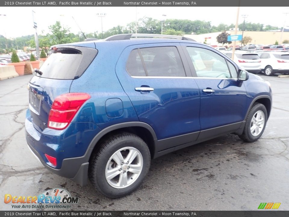 2019 Chevrolet Trax LT AWD Pacific Blue Metallic / Jet Black Photo #9