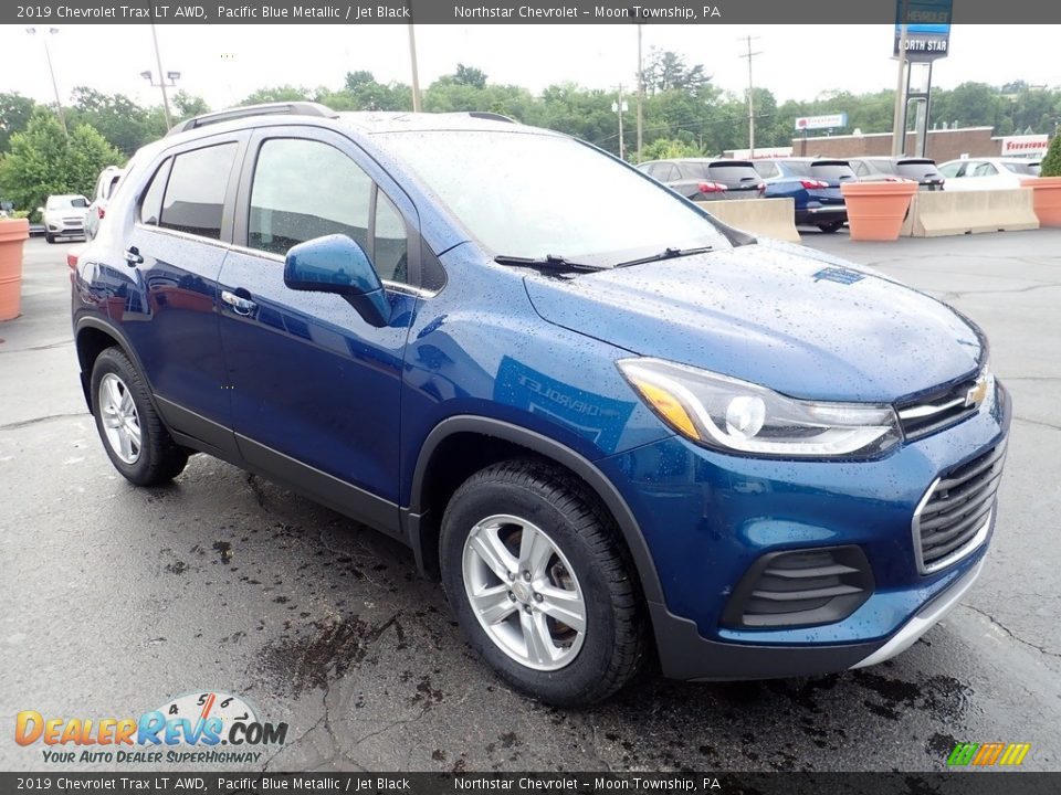 2019 Chevrolet Trax LT AWD Pacific Blue Metallic / Jet Black Photo #11