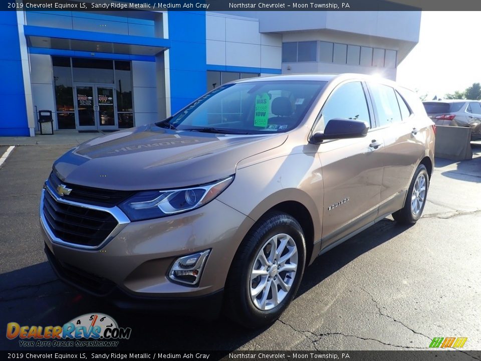 2019 Chevrolet Equinox LS Sandy Ridge Metallic / Medium Ash Gray Photo #2