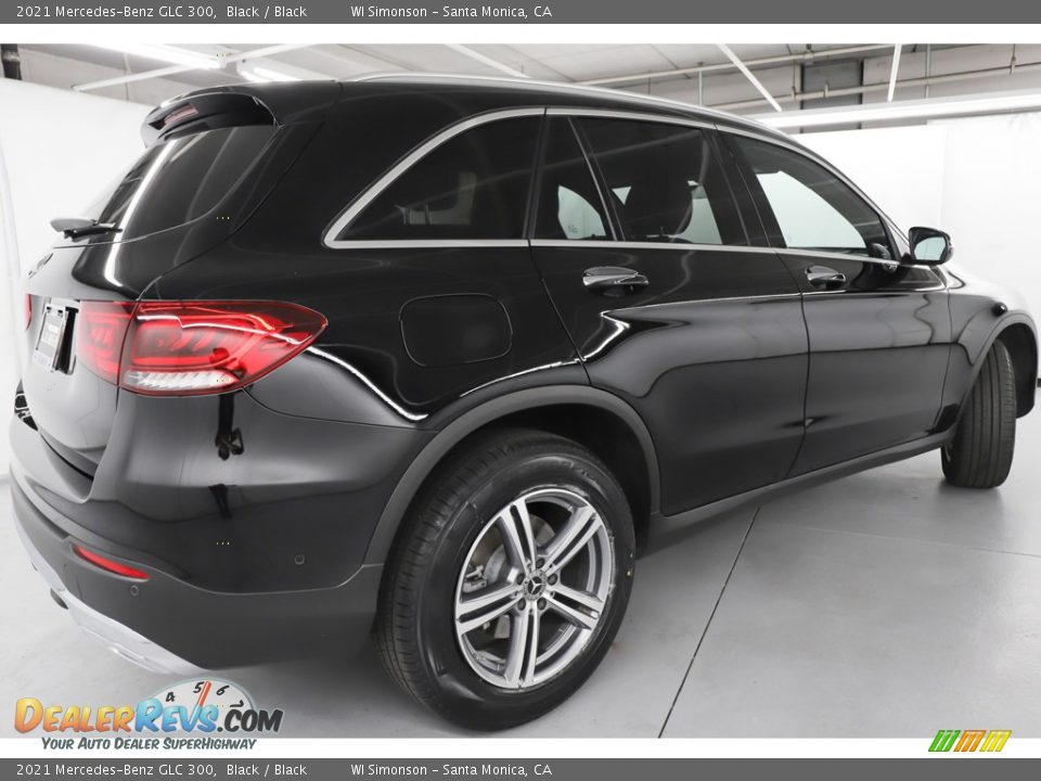 2021 Mercedes-Benz GLC 300 Black / Black Photo #5