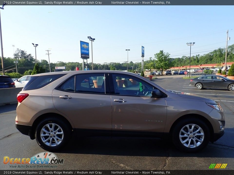 2019 Chevrolet Equinox LS Sandy Ridge Metallic / Medium Ash Gray Photo #10