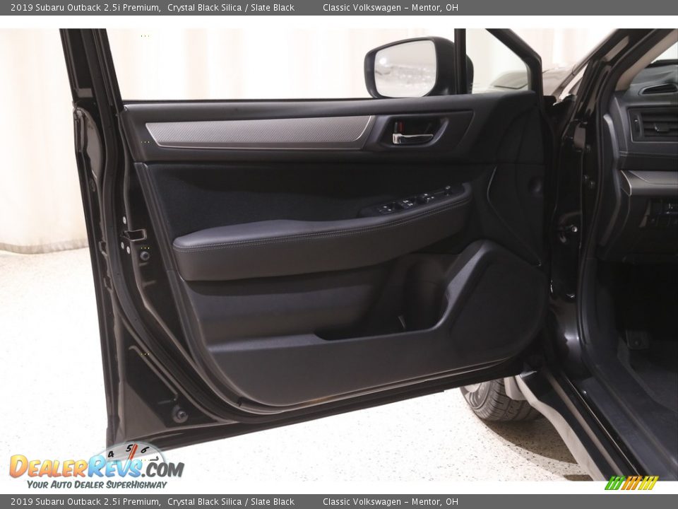 2019 Subaru Outback 2.5i Premium Crystal Black Silica / Slate Black Photo #4