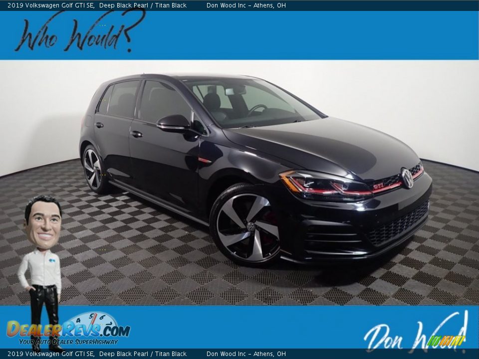 2019 Volkswagen Golf GTI SE Deep Black Pearl / Titan Black Photo #1
