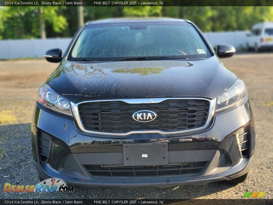 2019 Kia Sorento LX Ebony Black / Satin Black Photo #2