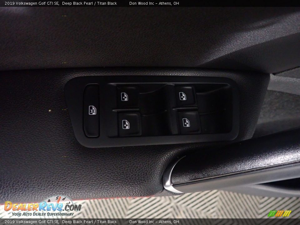 2019 Volkswagen Golf GTI SE Deep Black Pearl / Titan Black Photo #22