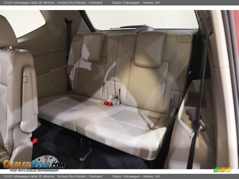 2018 Volkswagen Atlas SE 4Motion Fortana Red Metallic / Shetland Photo #17