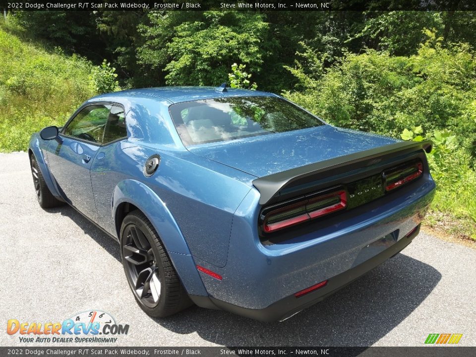 2022 Dodge Challenger R/T Scat Pack Widebody Frostbite / Black Photo #8