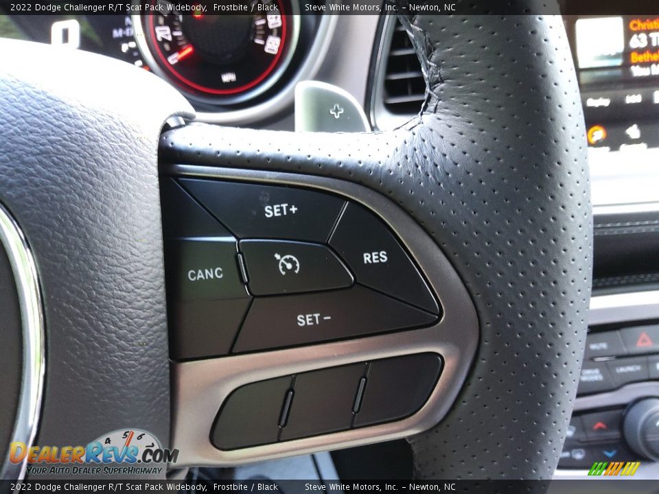 2022 Dodge Challenger R/T Scat Pack Widebody Steering Wheel Photo #18