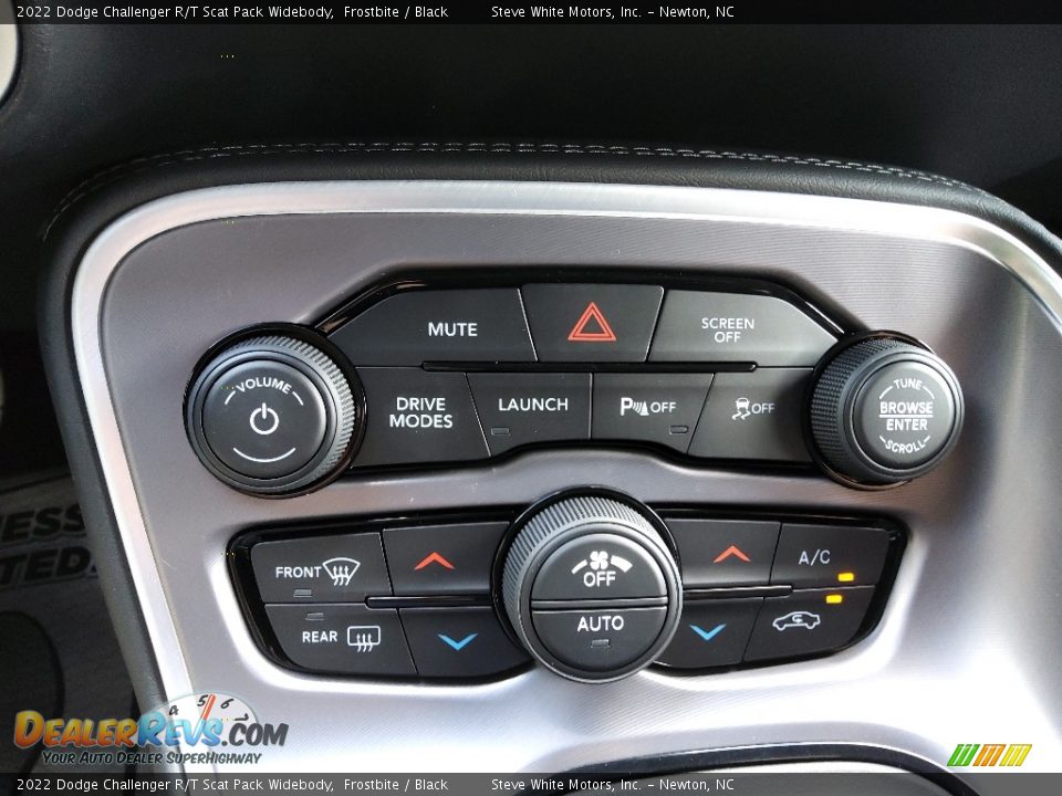 Controls of 2022 Dodge Challenger R/T Scat Pack Widebody Photo #23