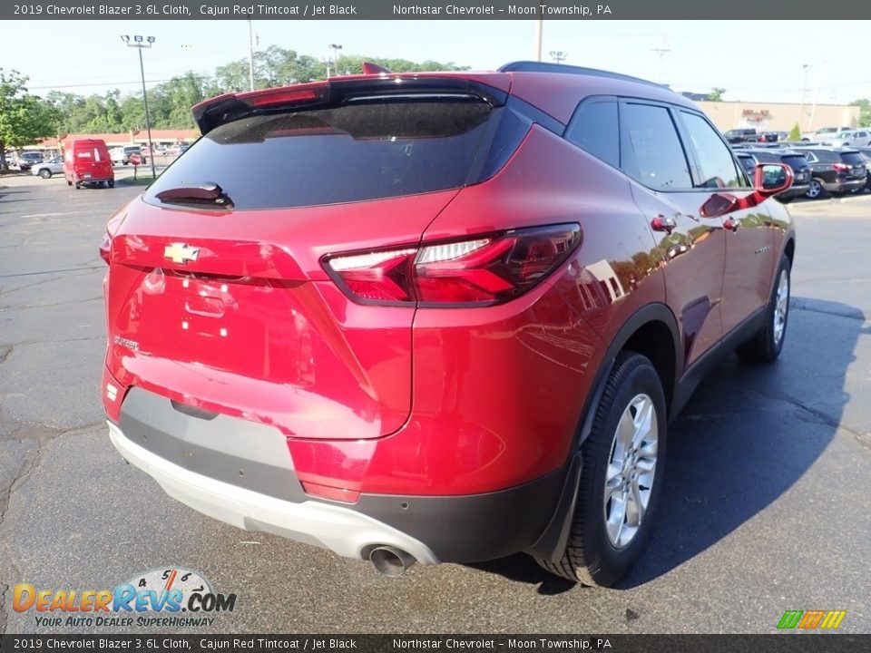 2019 Chevrolet Blazer 3.6L Cloth Cajun Red Tintcoat / Jet Black Photo #8