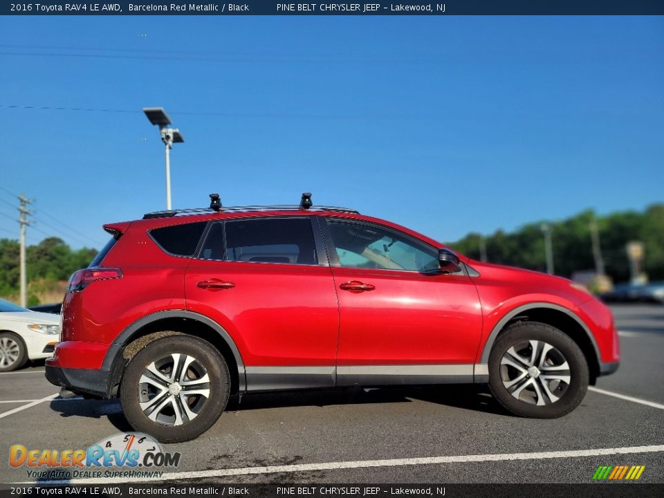 2016 Toyota RAV4 LE AWD Barcelona Red Metallic / Black Photo #4