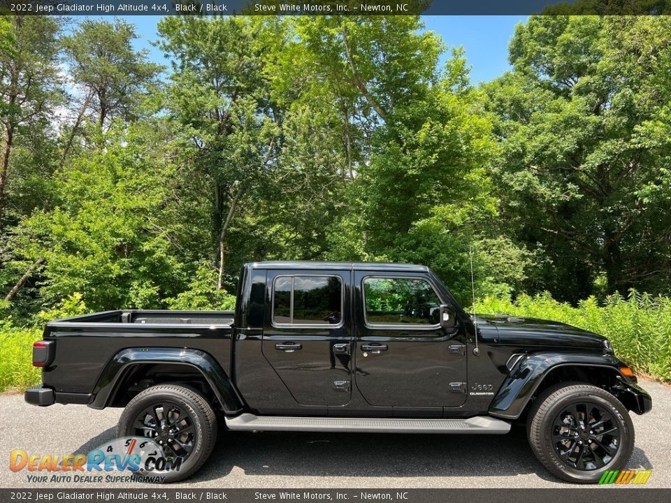 Black 2022 Jeep Gladiator High Altitude 4x4 Photo #5