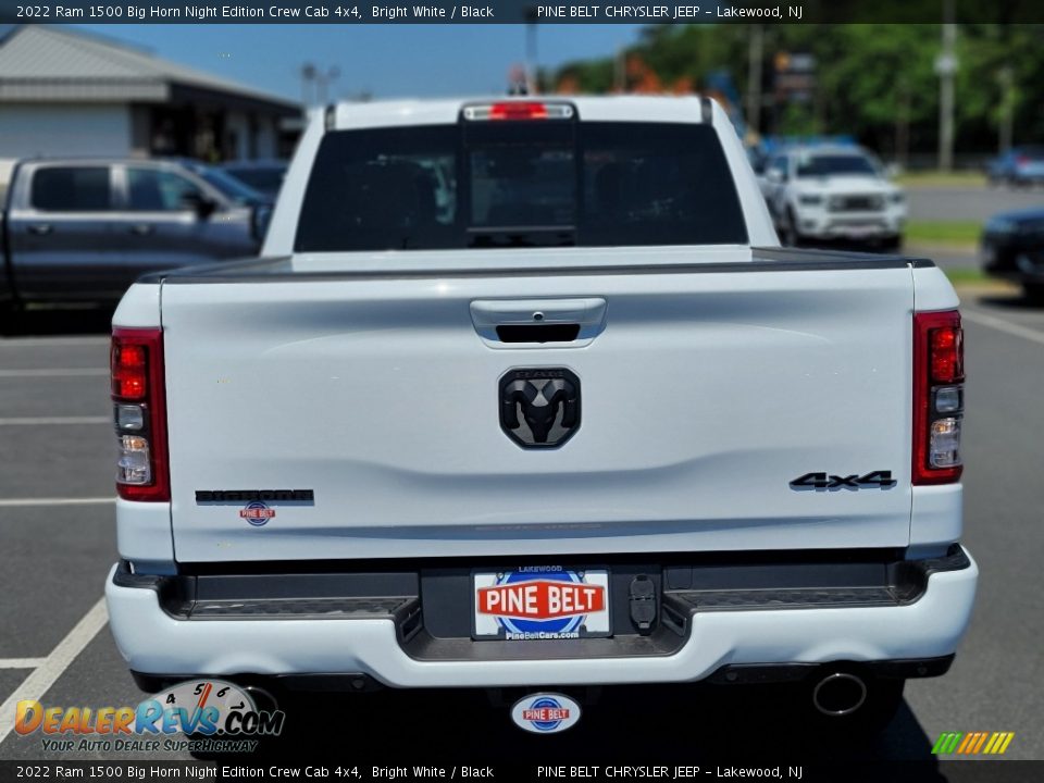 2022 Ram 1500 Big Horn Night Edition Crew Cab 4x4 Bright White / Black Photo #7