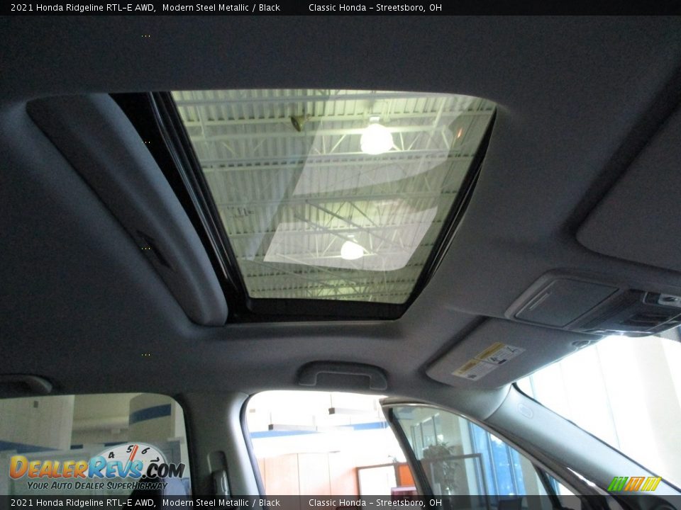 2021 Honda Ridgeline RTL-E AWD Modern Steel Metallic / Black Photo #17