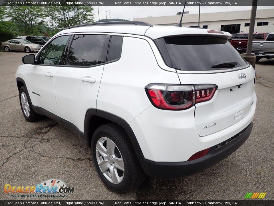 2022 Jeep Compass Latitude 4x4 Bright White / Steel Gray Photo #3