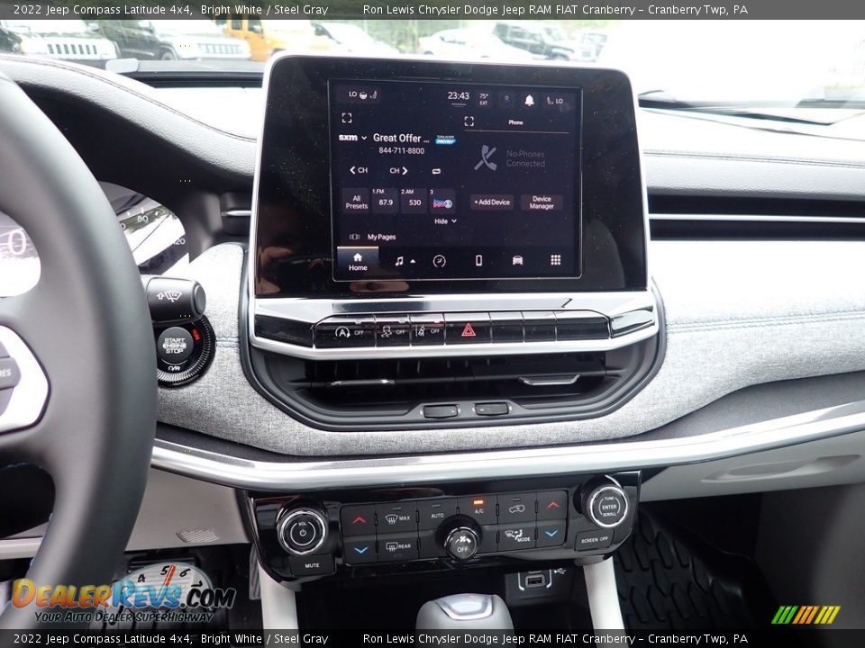 2022 Jeep Compass Latitude 4x4 Bright White / Steel Gray Photo #18