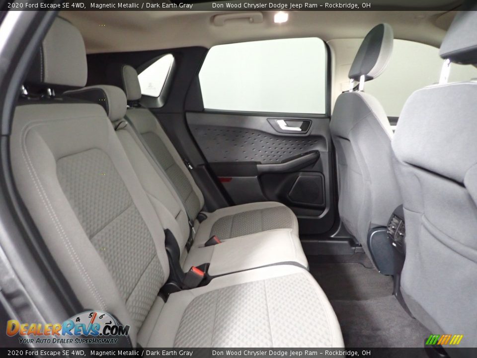 2020 Ford Escape SE 4WD Magnetic Metallic / Dark Earth Gray Photo #32