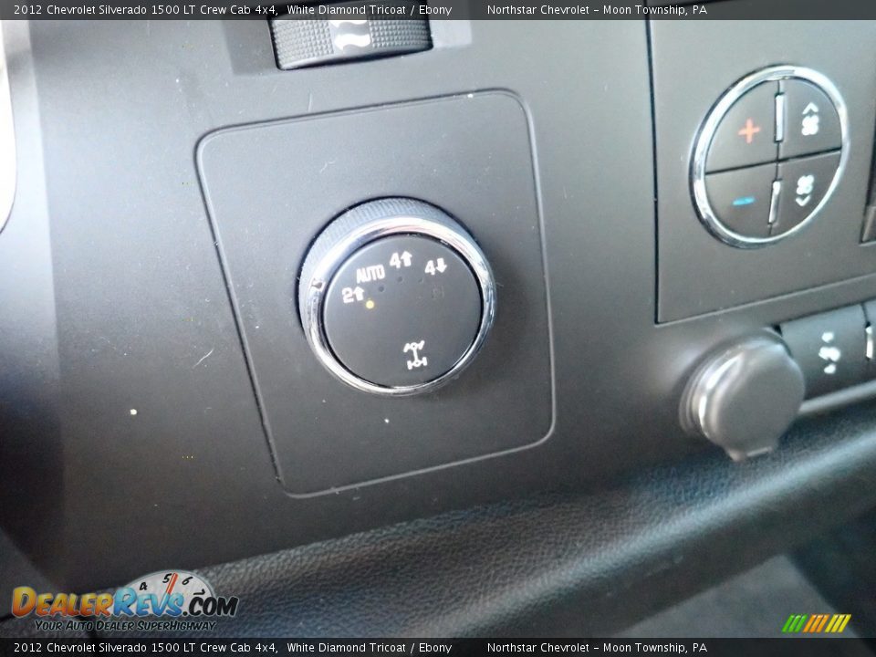 2012 Chevrolet Silverado 1500 LT Crew Cab 4x4 White Diamond Tricoat / Ebony Photo #26