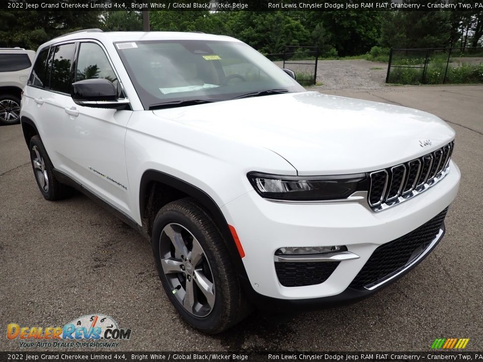 2022 Jeep Grand Cherokee Limited 4x4 Bright White / Global Black/Wicker Beige Photo #7