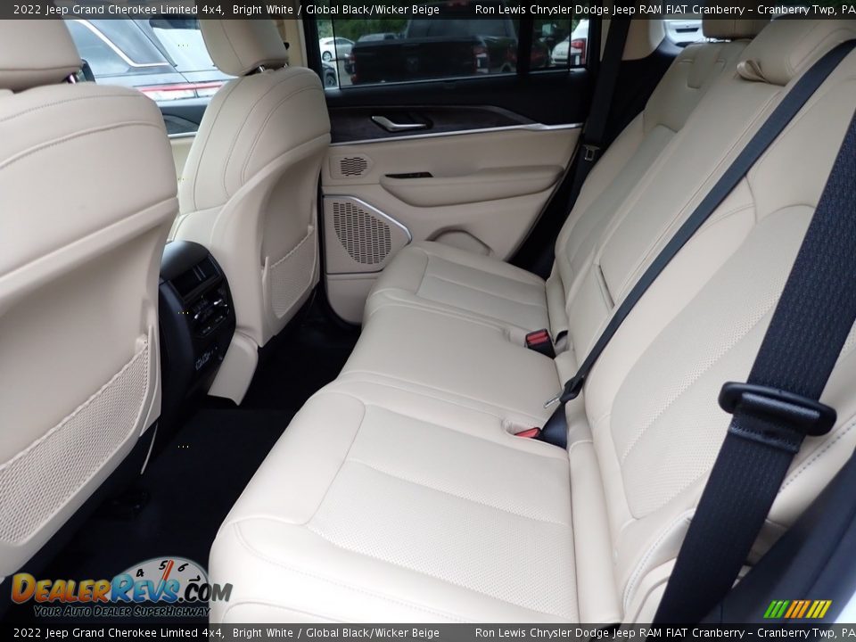 2022 Jeep Grand Cherokee Limited 4x4 Bright White / Global Black/Wicker Beige Photo #13