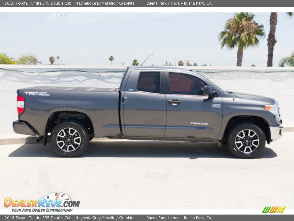 Magnetic Gray Metallic 2016 Toyota Tundra SR5 Double Cab Photo #14